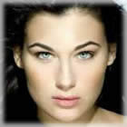 Rostro ojos juntos