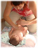 Masajes para el bebé: Emi Familia