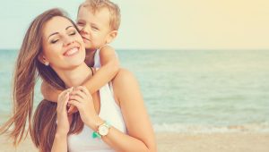 Mujer,niño- ¿Cómo enfrentar el ser una madre soltera?