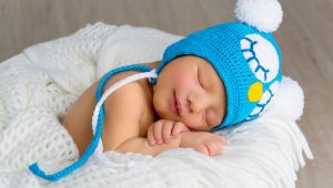Cómo vestir al bebé recién nacido