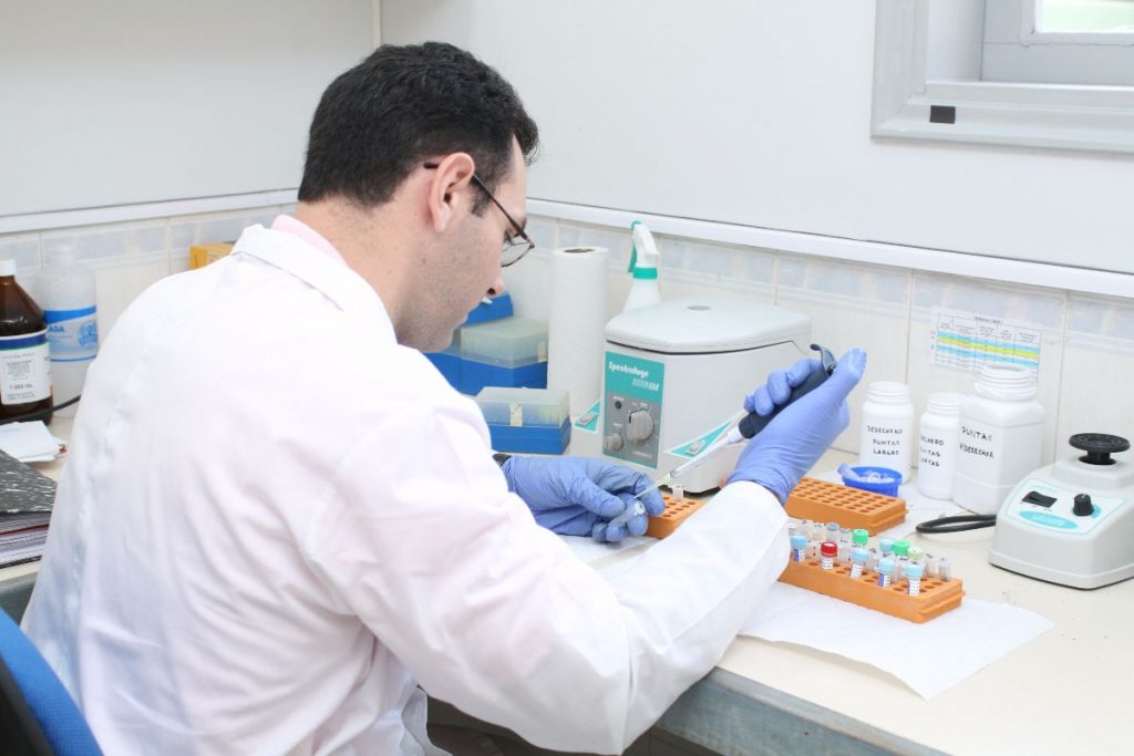 doctor- Dudas legales sobre paternidad: un abogado nos responde