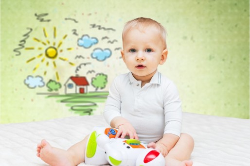 Bebé de 15 meses 1 semana