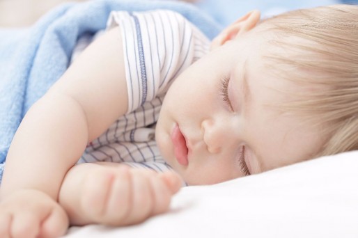 bebé durmiendo