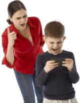 niño enfadado