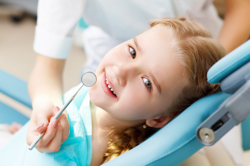 cuándo mudan los dientes los niños