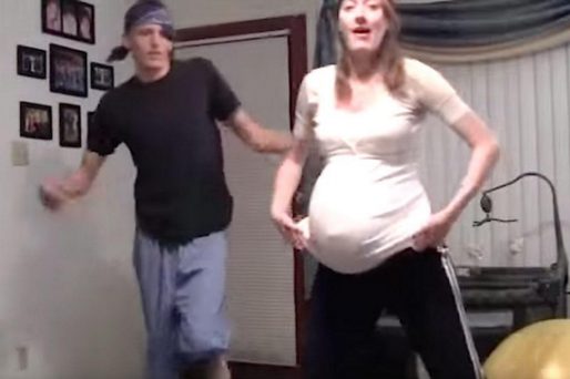embarazada bailando