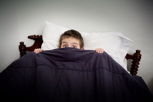 Niño cama