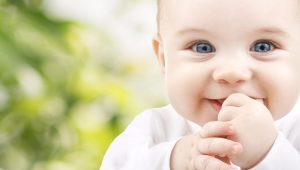 bebé sonriendo- Ictericia en recien nacido
