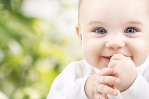 bebé sonriendo- Ictericia en recien nacido