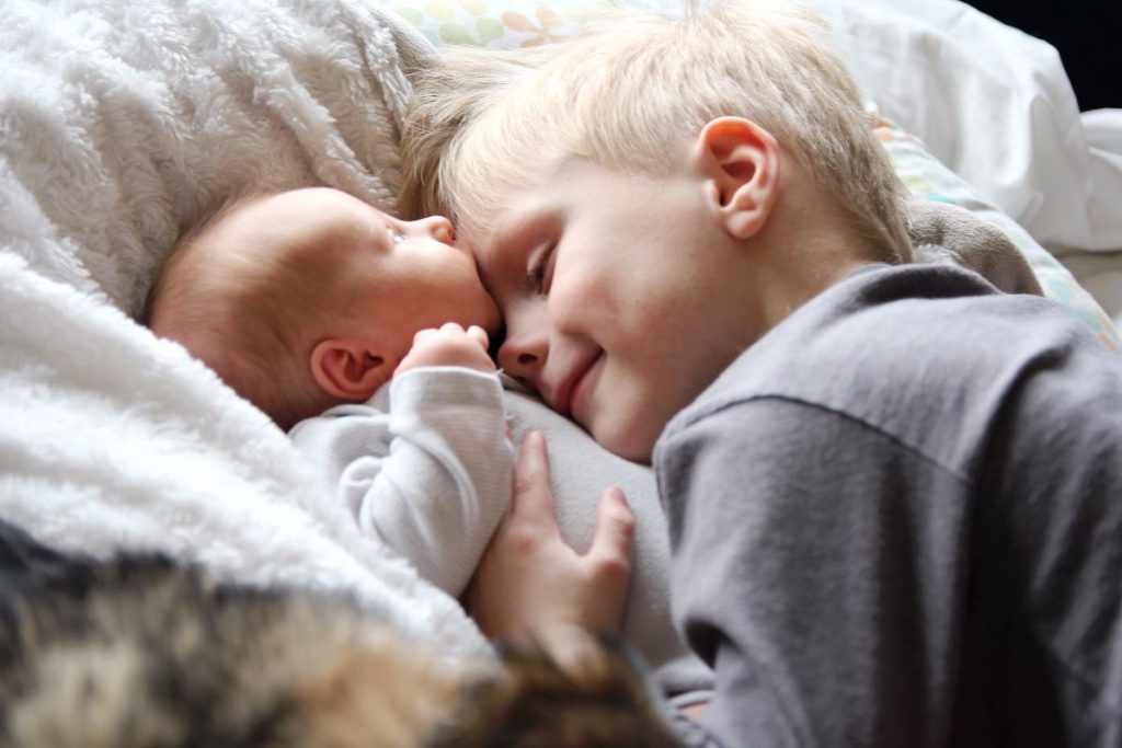 fortalecer la relación de hermanos