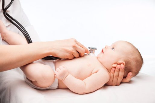 Bebés con hipotonía muscular