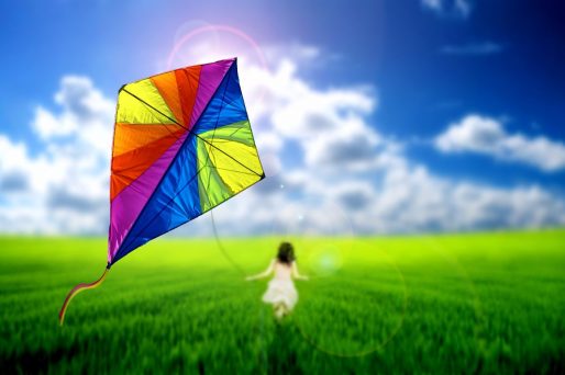 beneficios que trae a los niños volar cometas junto a sus padres