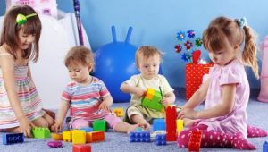 cómo enseñar al niño a ordenar sus juguetes desde pequeños