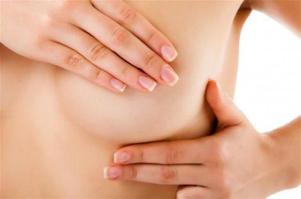 Hábito nocturno aumenta riesgo de cáncer de mama