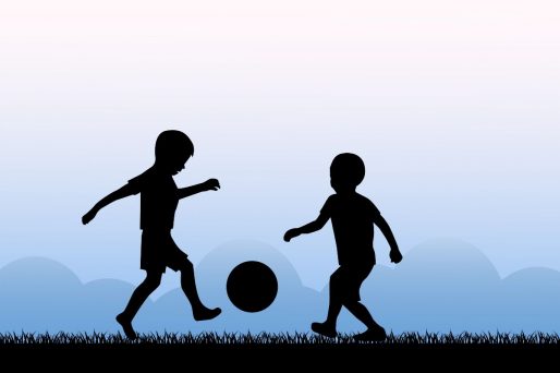 importancia del fútbol en los niños