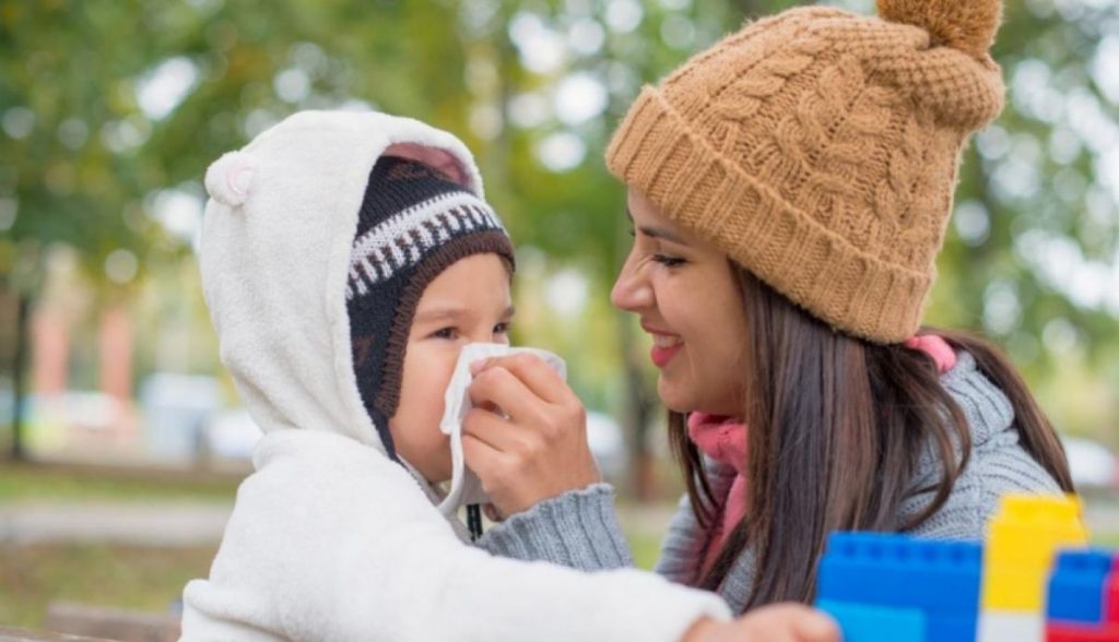 cuidar a los niños del frío