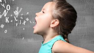 Por qué mi hijo habla tanto