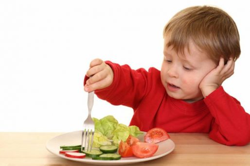 Trucos para que tu hijo coma verduras