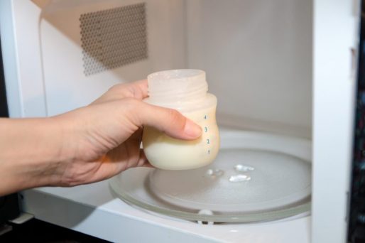Alimentos que no debes calentar en el microondas