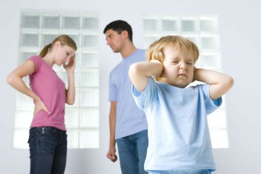 discutir delante de los niños