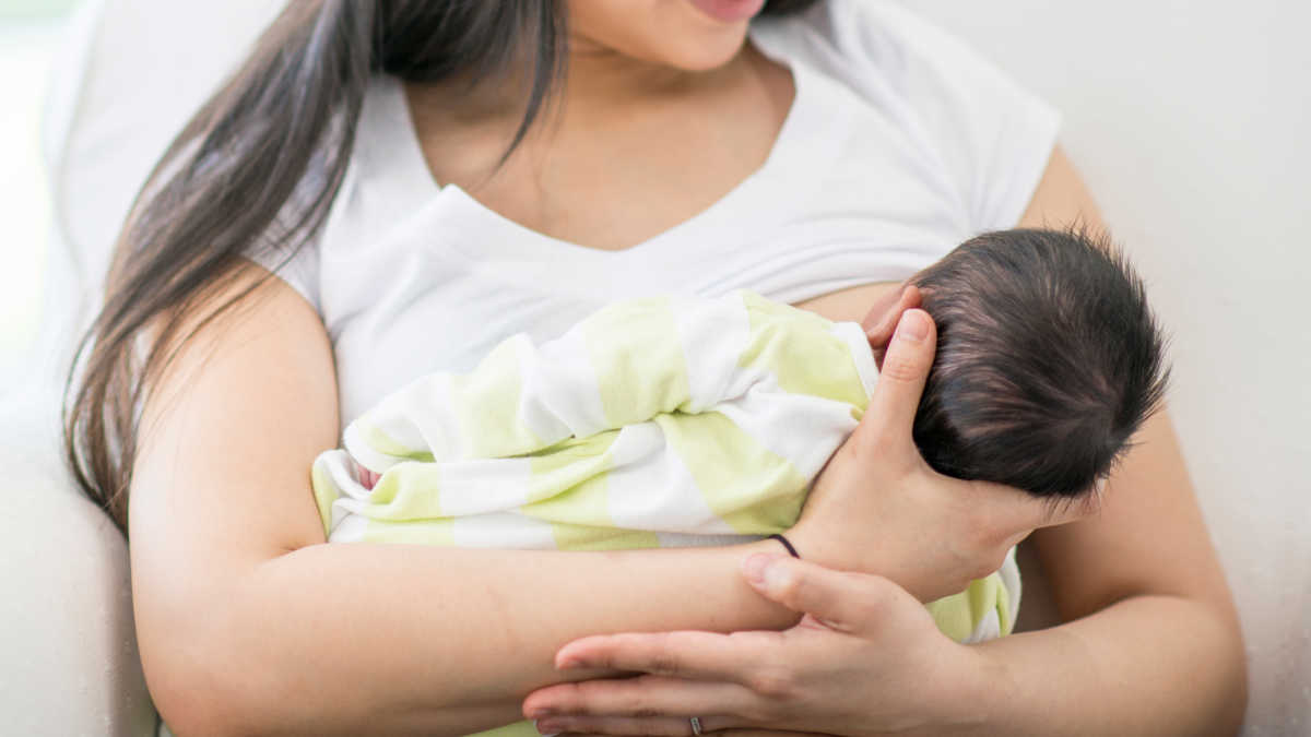 Técnicas para amamantar al bebé sin dificultad