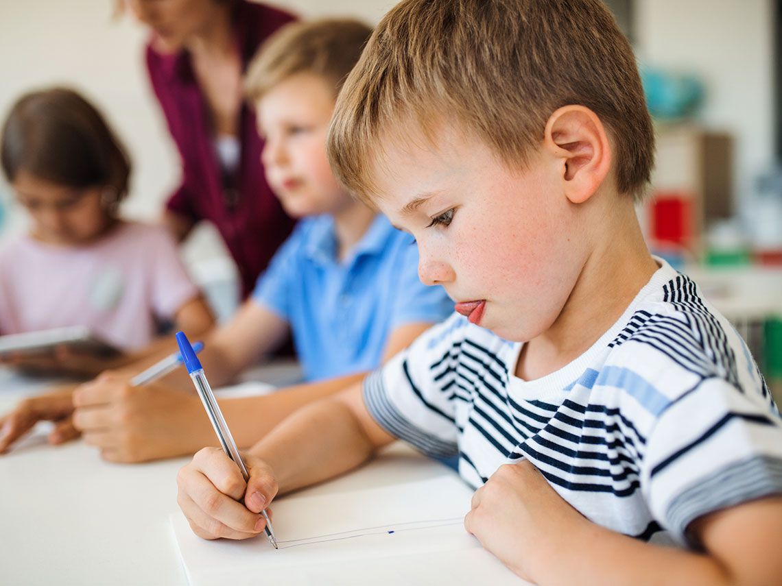 Cómo enseñar al niño a sostener el lápiz? - Facemama.com