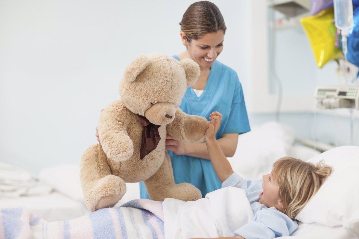 Cómo le explico a mi hijo pequeño qué es la cirugía