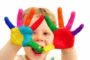 Debemos dejar a los niños pintar con los dedos
