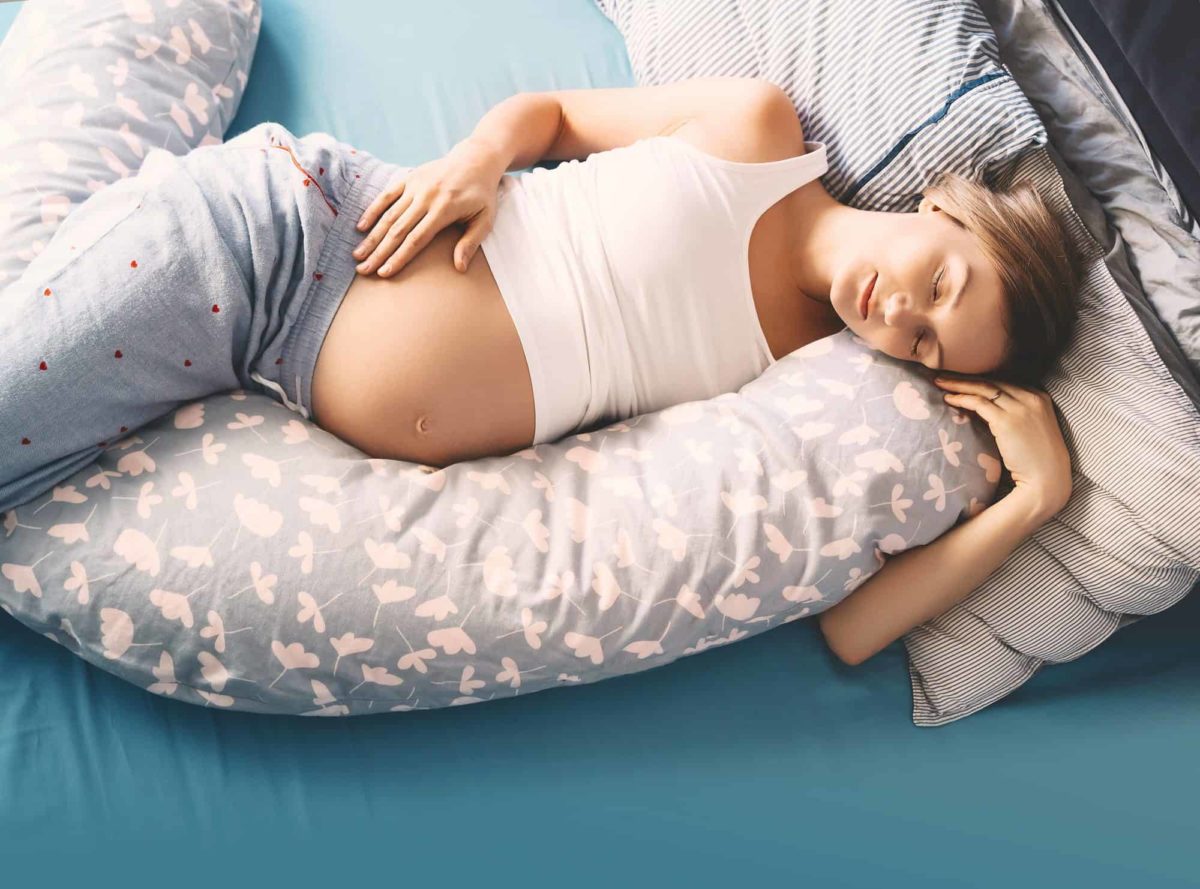 Dormir sobre el lado izquierdo en el embarazo es bueno