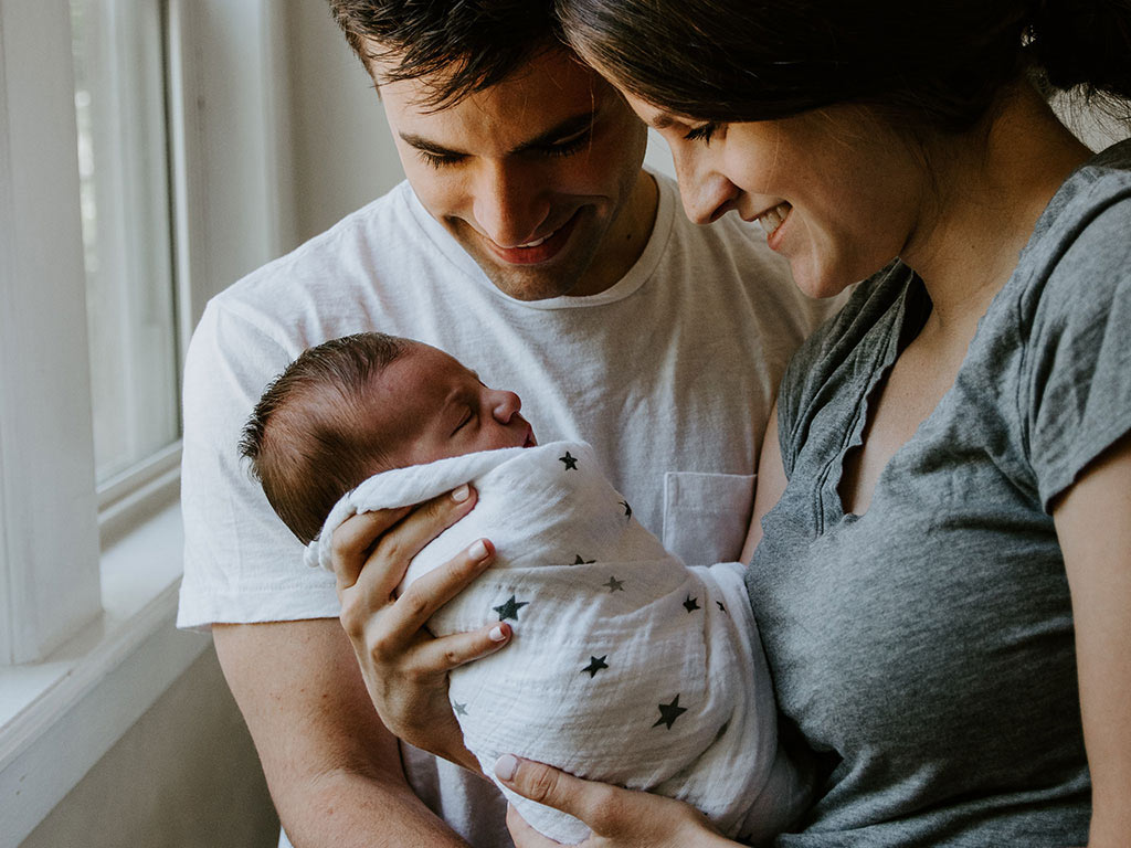Con esta regla, tu relación de pareja sobrevivirá el primer año con el bebé