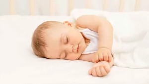 Consejos para establecer una rutina de sueño saludable para tu bebé