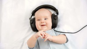 Beneficios de la música en el desarrollo emocional de los bebés