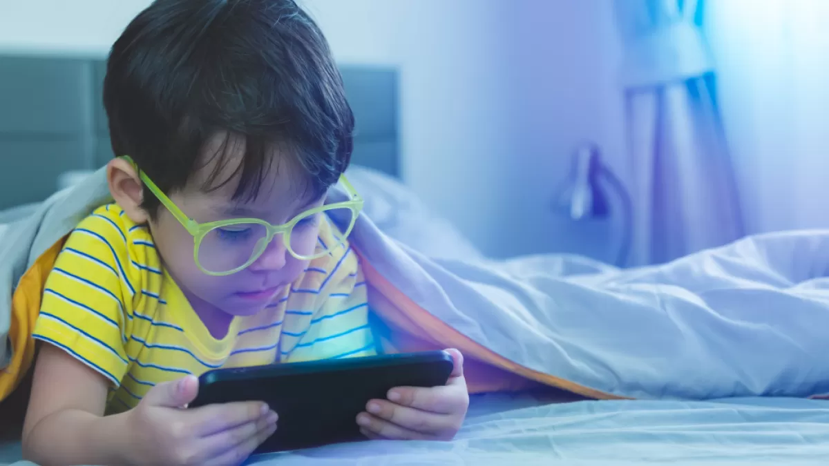 Cómo enseñar a los niños a gestionar emociones en la era digital